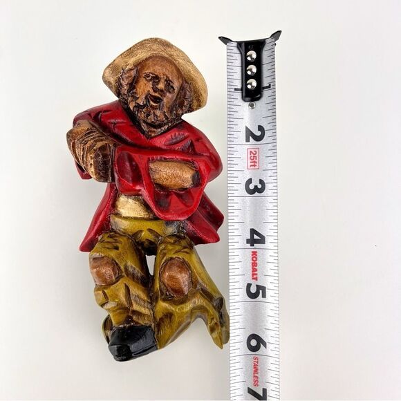 Vintage Folk Art Wood Hand Carved and Painted Peasant Accordion Player - Picture 7 of 8